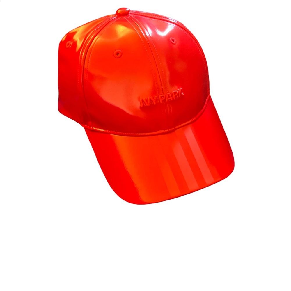Ivy Park - Ivy Heart Latex Baseball Cap